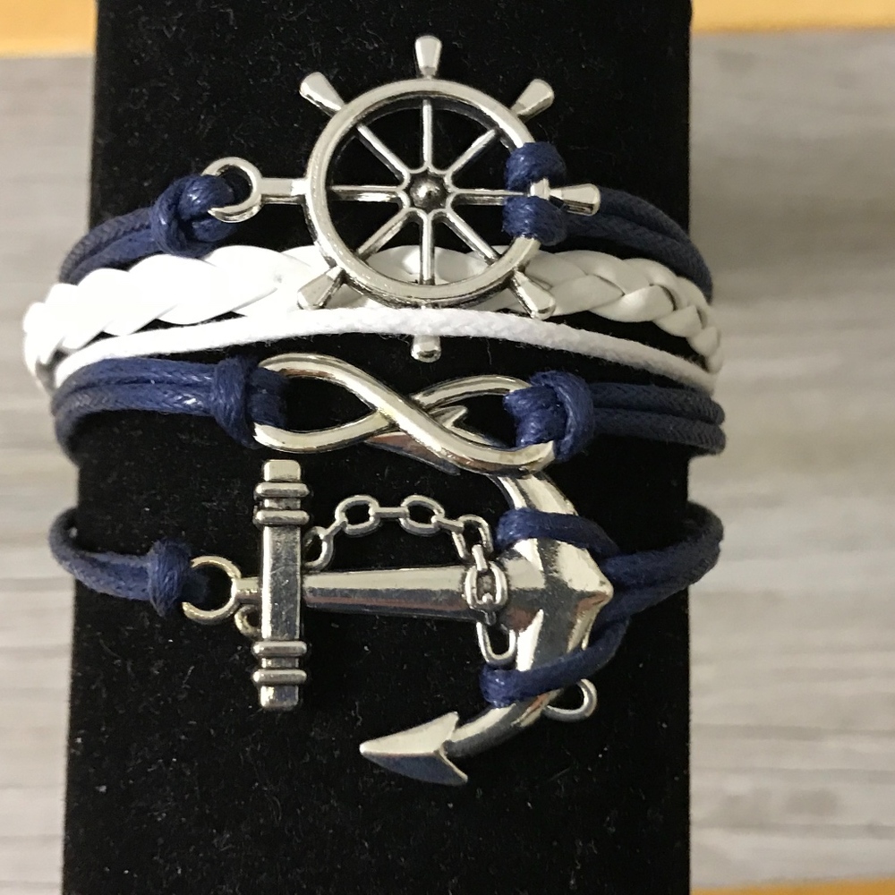 Nautical Anchor Charm Bracelet NWT